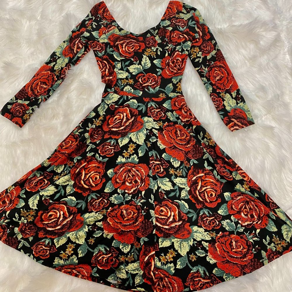 Rose Floral 3/4 Fit & Flare Cut Out Tie Babydoll